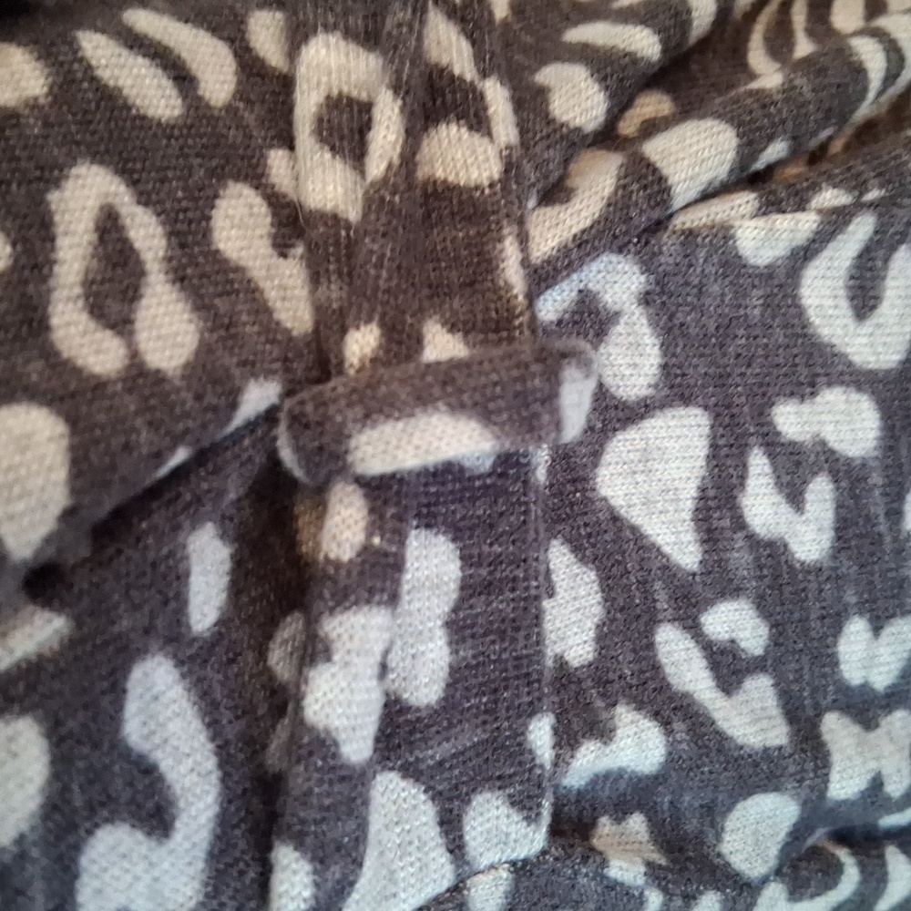 Leopard Print Robe - Picture 5 of 6